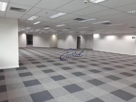 Imagem Conjunto 775 m² 13 banheiros 21 vagas 775 m²área útil 1.772 m²área total