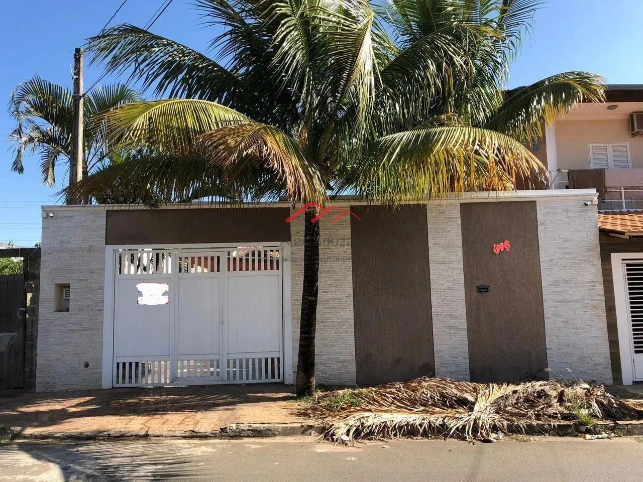 Imagem Casa para Venda em Hortolândia, Jardim São Camilo, 2 dormitórios, 3 banheiros, 4 vagas