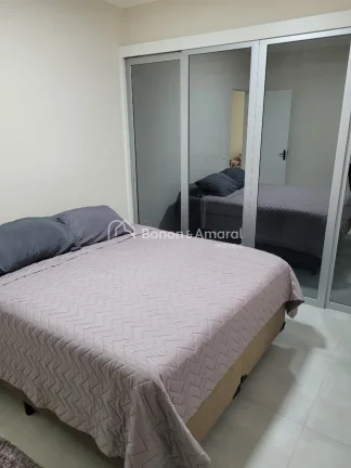 Imagem Ótima oportunidade para quem busca conforto, modernidade e praticidade. O imóvel conta com duas ca...