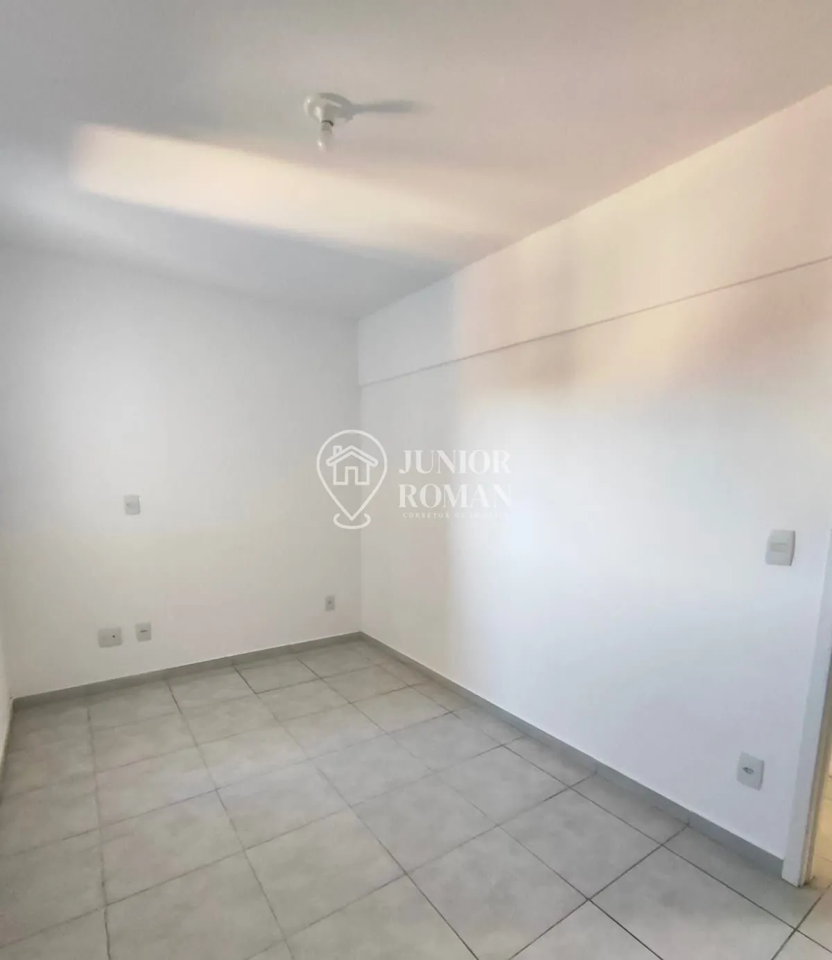 Imagem APARTAMENTO 2 DORM COM VARANDA E VISTA PARA O SBC PLAZA SHOPPING - LOCAÇÃO NO CONDOMÍNIO SANT'ANNA