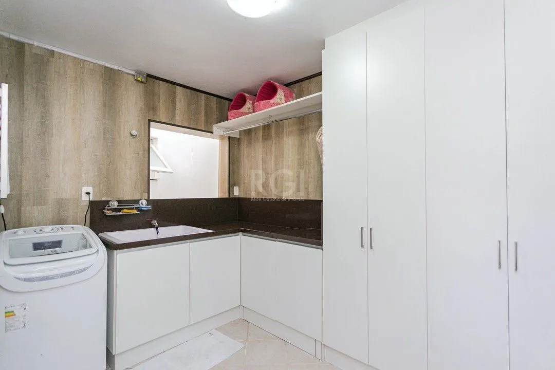 Imagem Casa para Venda - 288.88m², 3 dormitórios, sendo 3 suites, 4 vagas - Vila Conceição