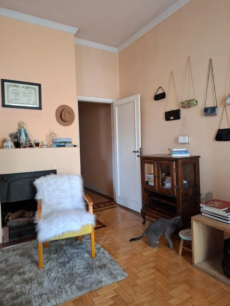 Imagem Amplo apartamento no beiro Floresta