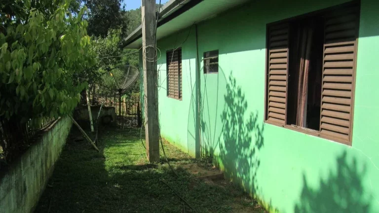 Imagem Casa para Venda em Peritiba, Rural, 3 dormitórios, 2 banheiros