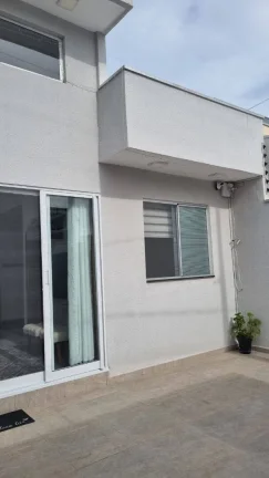 Imagem Casa térrea, 3 dormitórios (1 suíte), 2 vagas, Sjc.