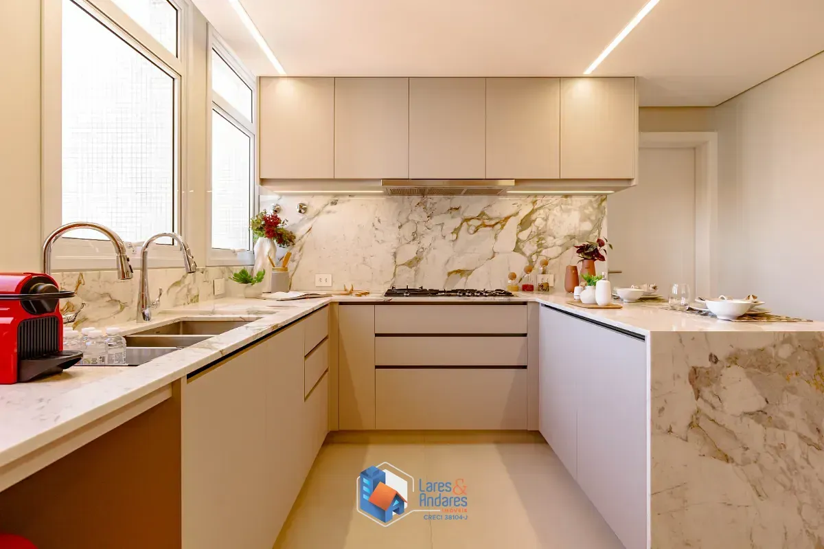 Imagem Apartamento para venda em Jardim América com 3 quartos, sendo 3 suítes, 350m²