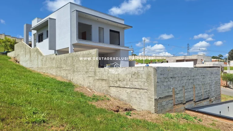 Imagem CASA EM CONDOMÍNIO 4 DORM 266m² CONSTRUÍDO
