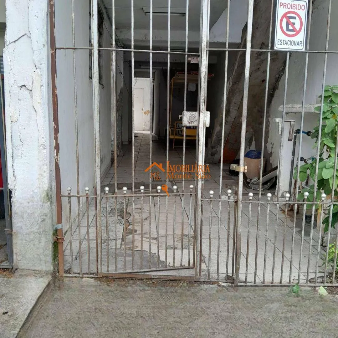 Imagem Sobrado com 8 dormitórios à venda, 250 m² por R$ 852.000,00 - Jardim Santa Mena - Guarulhos/SP