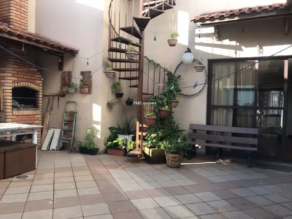 Imagem Apartamento em Moema, São Paulo-SP: 4 quartos, 4 suítes, 6 banheiros, 4 vagas, 358m². Venha conferir!