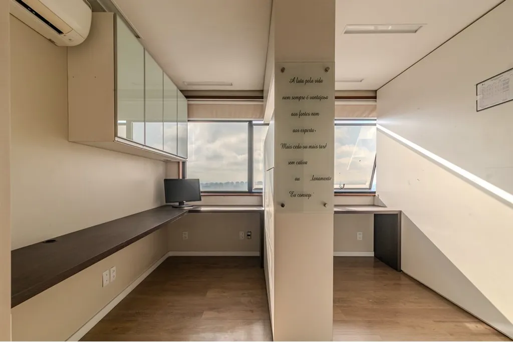 Imagem Sala Comercial em Três Figueiras