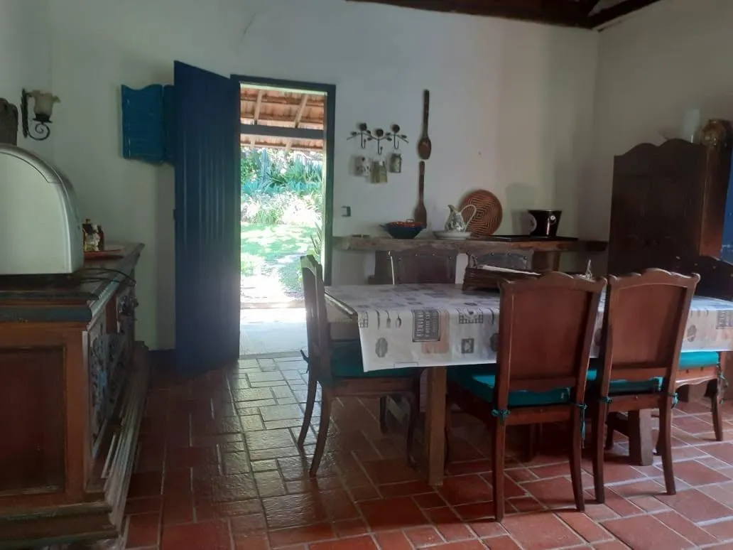 Imagem Vendo lindo sítio/fazendinha com 27 hectares de terra, localizado próximo a Florestal/MG.