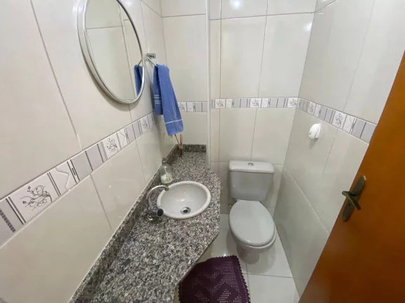 Imagem Apartamento 3 dormitórios na quadra da praia no Campo da Aviação