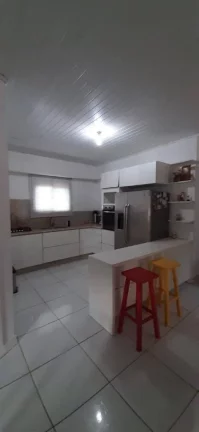 Imagem Excelente imóvel, localizado em condomínio fechado as margens da RS040
