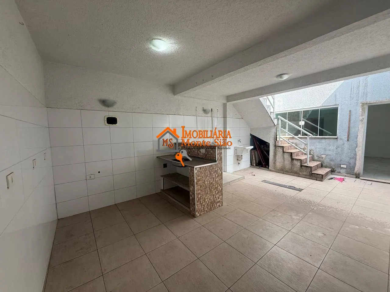 Imagem Sobrado com 2 dormitórios à venda, 180 m² - Vila Maranduba - Guarulhos/SP