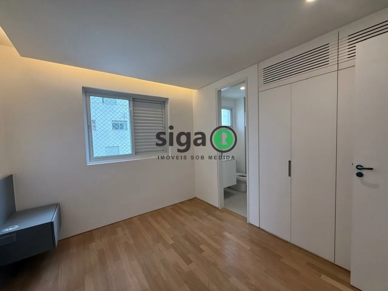 Imagem Alto Padrão no Tatuapé: 174m² com Suítes Impecáveis e 3 Vagas