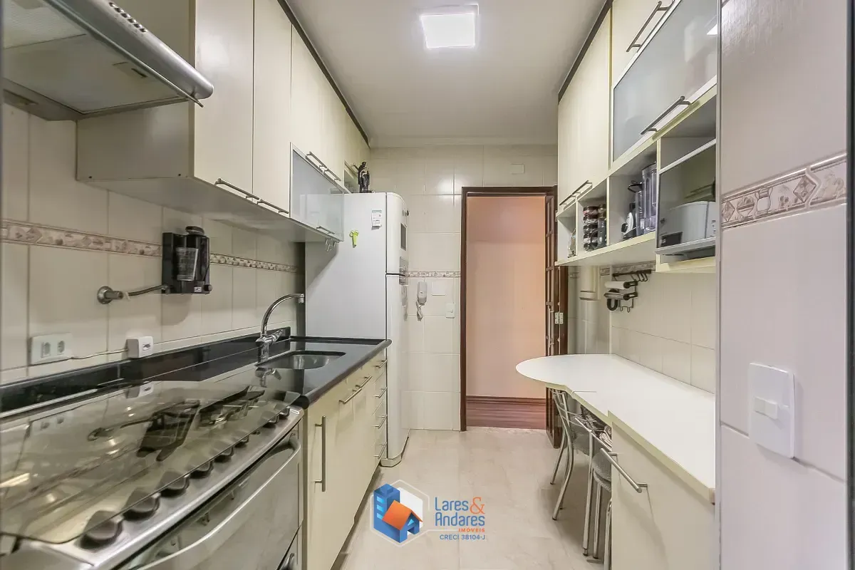 Imagem Apartamento para venda em Saúde com 3 quartos, sendo 1 suíte, 77m²