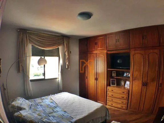 Imagem Apartamento com 3 dormitórios à venda, 151 m² por R$ 900.000,00 - Centro - Itajubá/MG