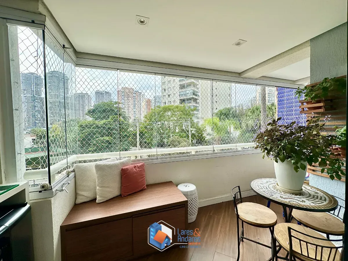 Imagem Apartamento para venda em Santo Amaro com 3 quartos, sendo 2 suítes, 120m²