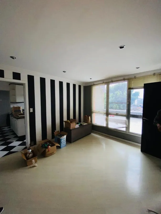 Imagem Casa para Venda em São Paulo, Jardim São Jorge (Raposo Tavares), 8 dormitórios, 1 banheiro, 3 vagas