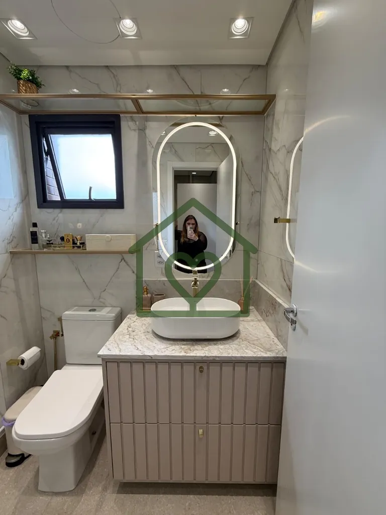 Imagem APARTAMENTO I 2 DORMITÓRIOS I 1 SUÍTE I MOBILIADO I VAGA I CRISTAL I ZONA SUL 
 
ABRIANOS vende ma...
