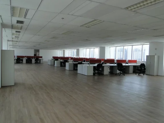 Imagem Conjunto Comercial para Locação na Vila Cordeiro de 458m²