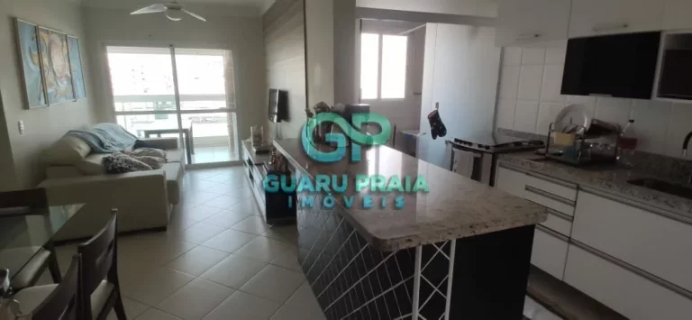 Imagem Apartamento Padrão com sacada gourmet à 300m da praia.