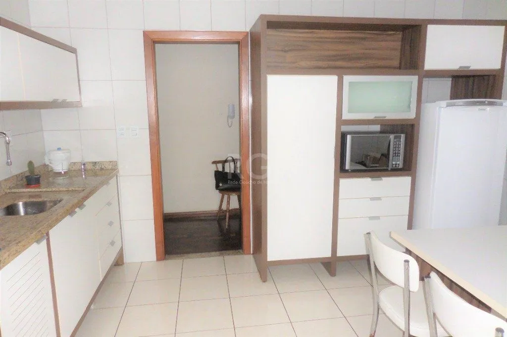 Imagem Apartamento 3 dormitórios Menino Deus Reformado e Desocupado