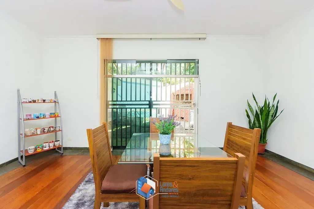 Imagem Casa à venda 4 Quartos 2 Suites 5 Vagas 336M² Chácara Santo Antônio (Zona Sul) São Paulo - SP