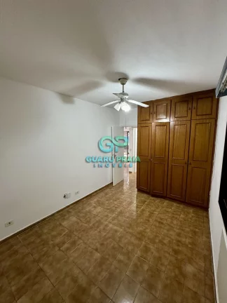 Imagem 2 dormitórios, sala para 2 ambientes com sacada, vaga de garagem