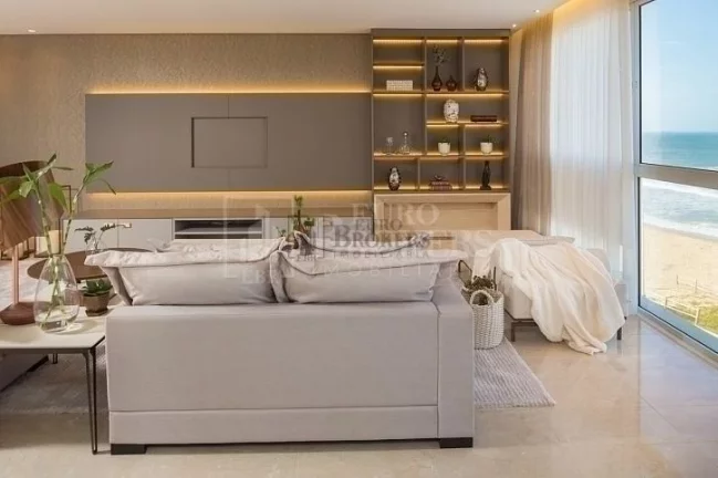 Imagem Apartamento frente mar com 4 Dormitórios sendo 4 suítes