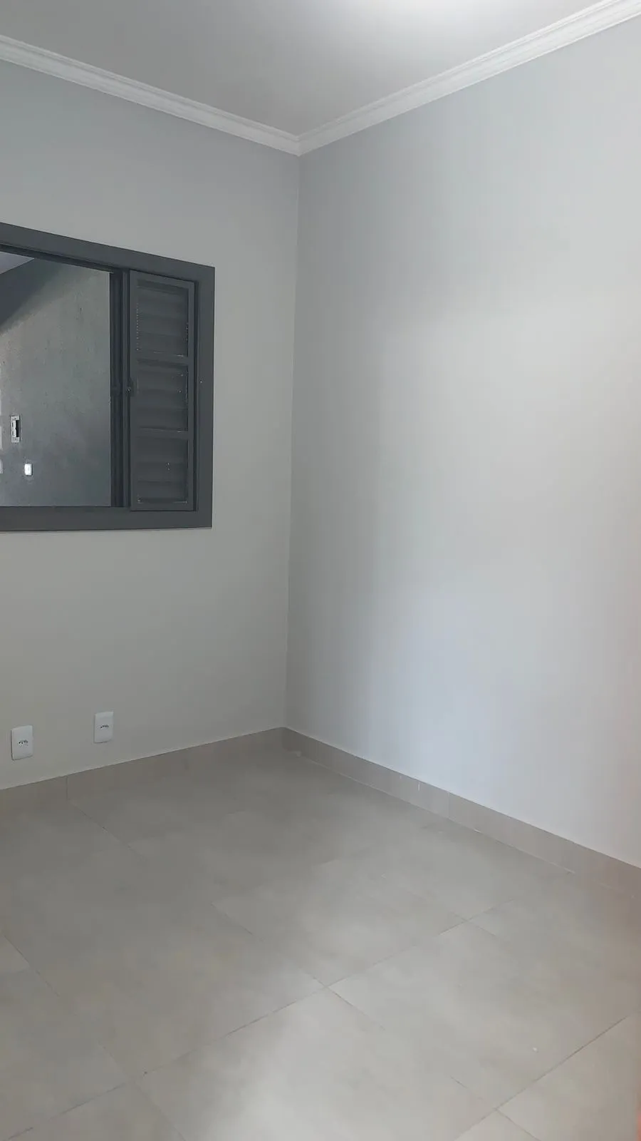 Imagem Casa Assobradada Reformada à Venda no Jd Ipiranga - Sorocaba, SP