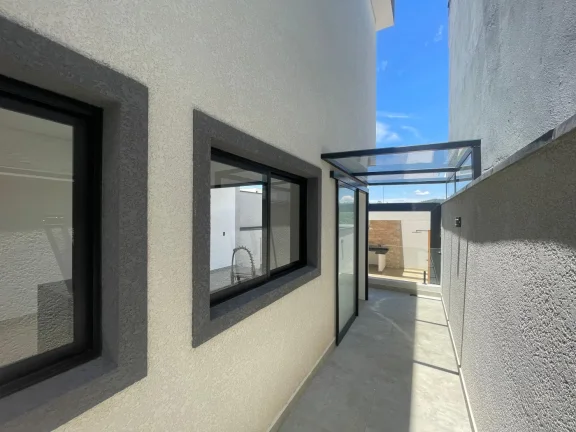 Imagem Casa Nova Moderna e Pronta para Morar!