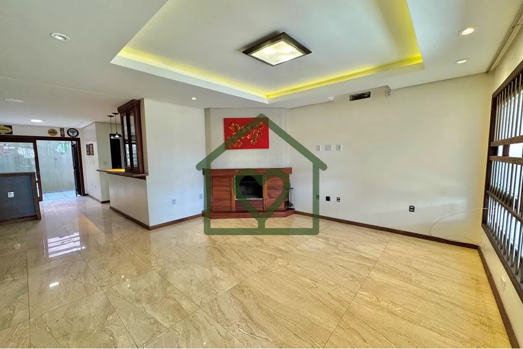 Imagem Casa com 237m2 em Porto Alegre, no bairro Sarandi, ideal para quem busca conforto, praticidade e exc...