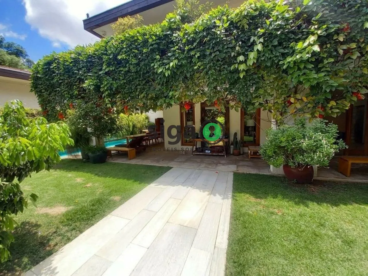 Imagem Casa em Condomínio a venda na Cidade Jardim com 4 quartos