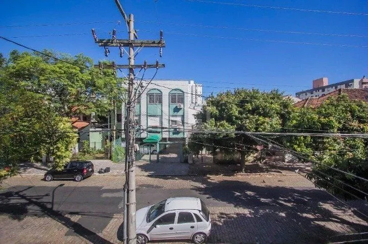 Imagem Casa para Venda - 400m², 6 dormitórios, sendo 1 suites, 3 vagas - Santana