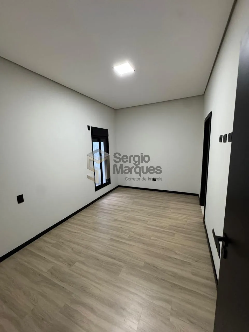 Imagem Casa 240m Umuarama-PR 426