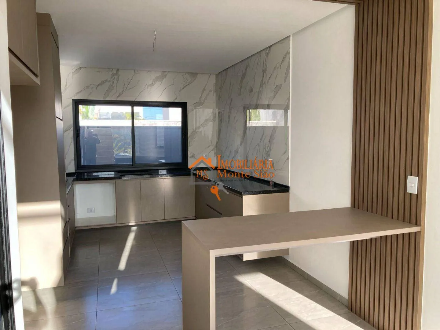 Imagem Sobrado com 4 dormitórios à venda, 342 m² por R$ 2.770.000,00 - Jardim São Pedro - Mogi das Cruzes/SP