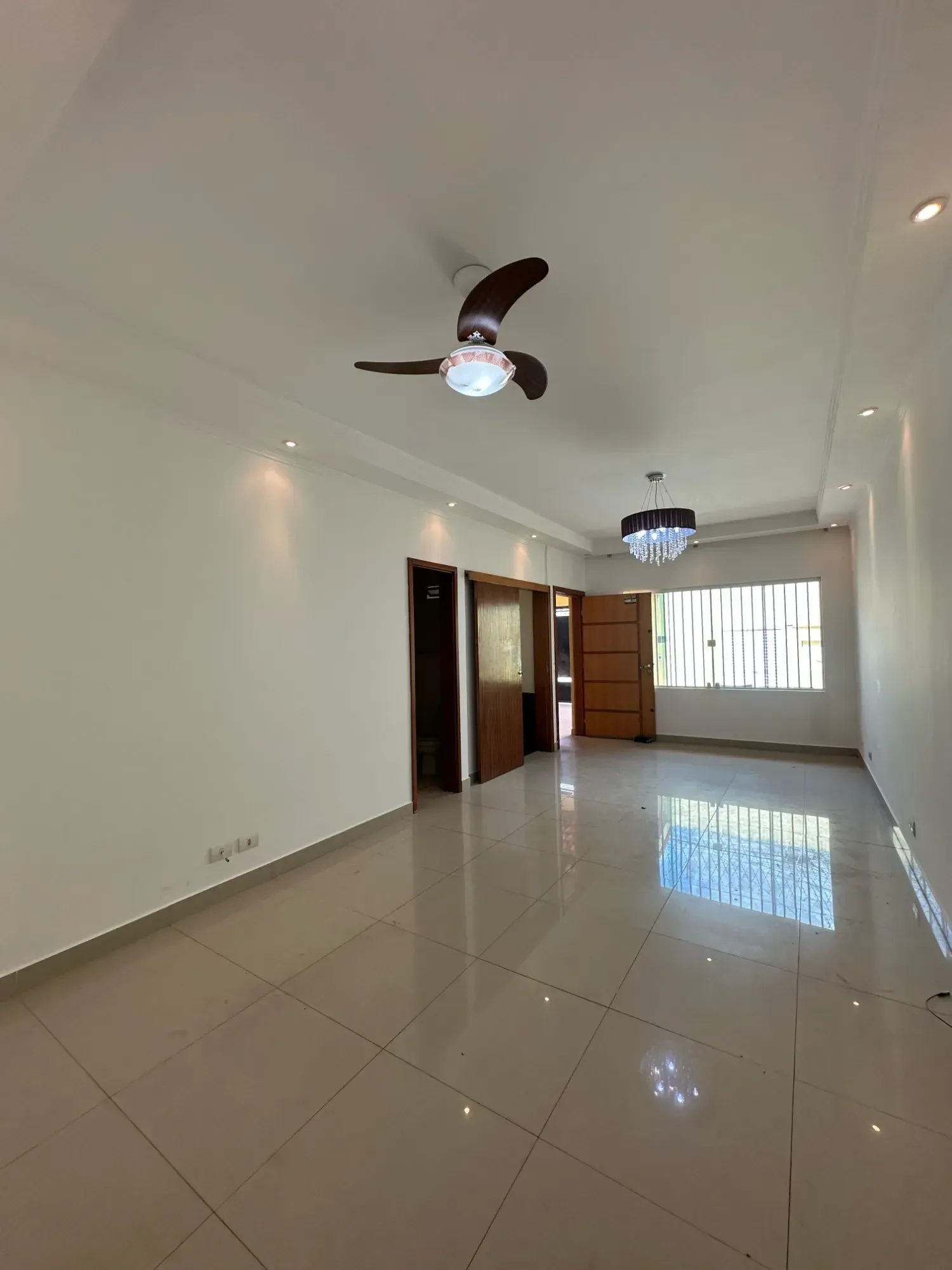 Imagem Casa com 3 Quartos para Alugar, 140 m² em Portais (Polvilho) - Cajamar