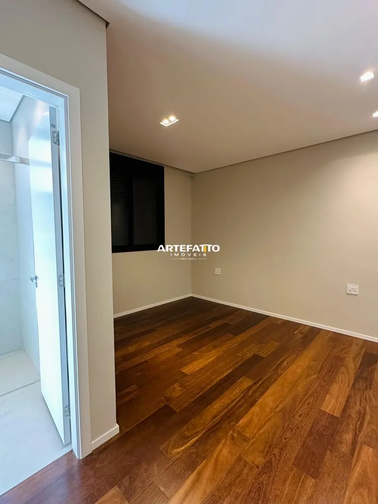 Imagem Casa de condomínio à venda, no Veredas, com 3 suítes