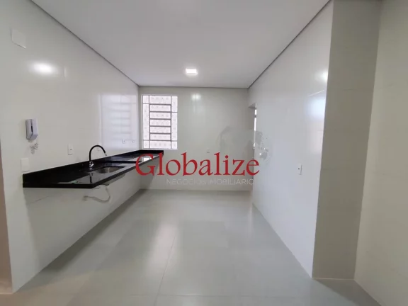 Imagem Apartamento à venda com 90m², 2 quartos, dependência, vaga demarcada por R$480.000,00 no Campo Grande em Santos