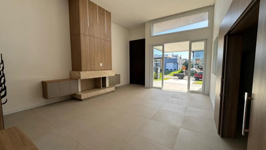 Imagem Casa em Condominio 4 Dormitórios - Bairro Capão Ilhas