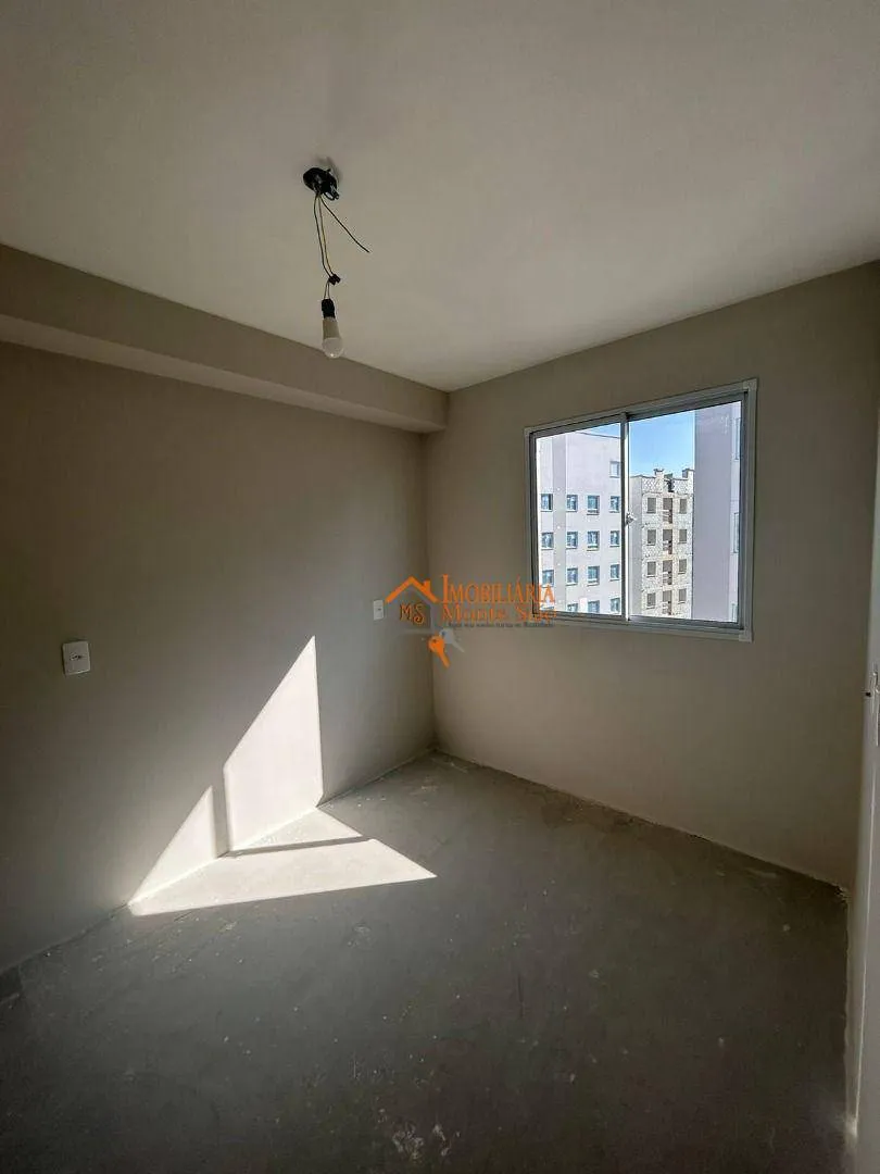 Imagem Apartamento com 2 dormitórios à venda, 42 m² por R$ 339.000,00 - Vila das Bandeiras - Guarulhos/SP