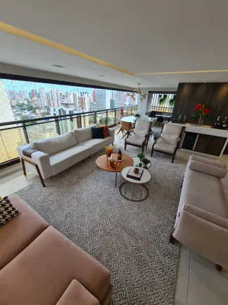 Imagem Apartamento com 4 Quartos à Venda, 210 m²em Meireles - Fortaleza