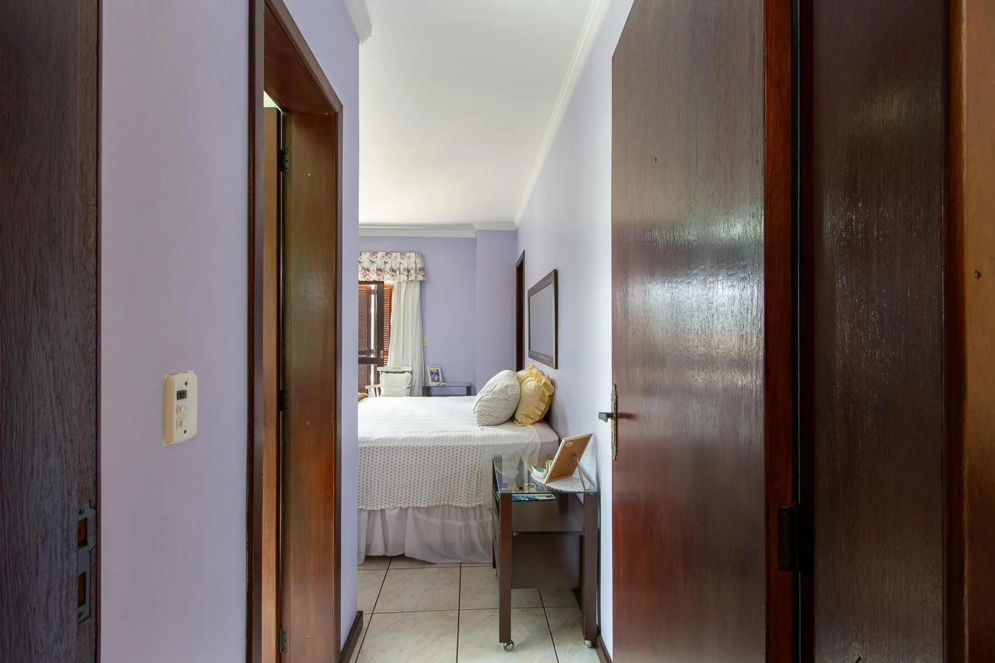 Imagem Casa Residencial ou Comercial, com 3 quartos (1 suite), 229m² privativos - Bairro Tristeza