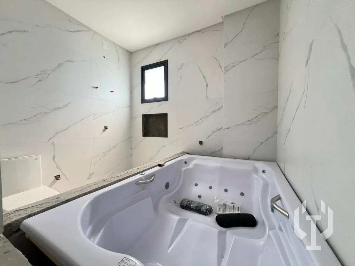 Imagem Apartamento à venda, com 3 suítes, 135m2 ampla area de lazer