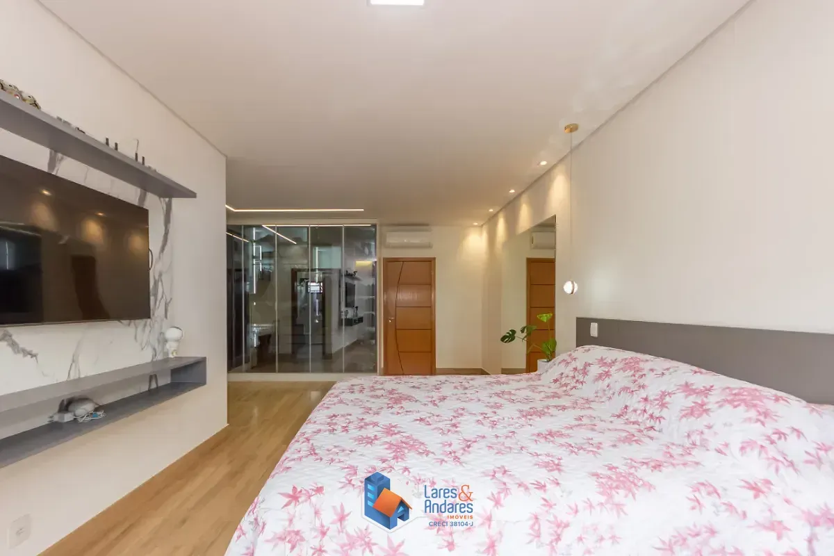 Imagem Casa em condomínio para venda em Vila Pirituba com 4 quartos, sendo 2 suítes, 300m²