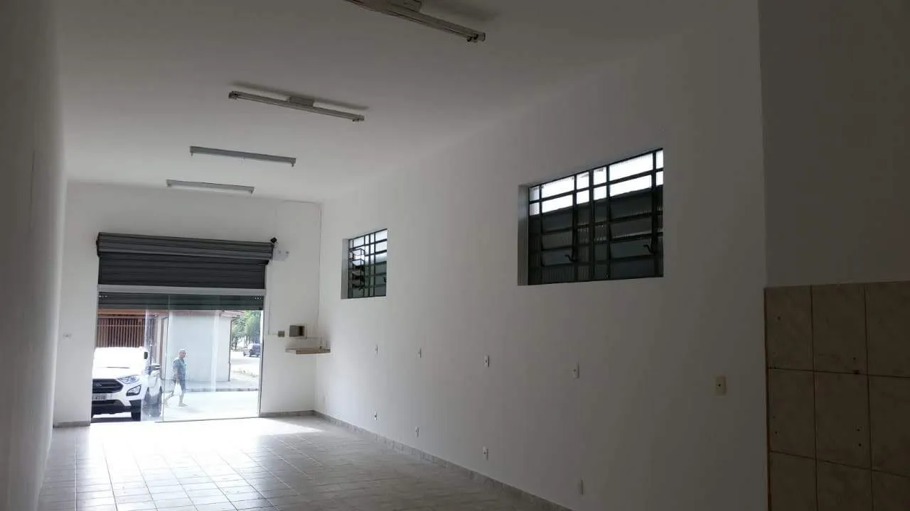 Imagem Comercial para Locação 30M², Jardim das Bandeiras, Taubaté - SP