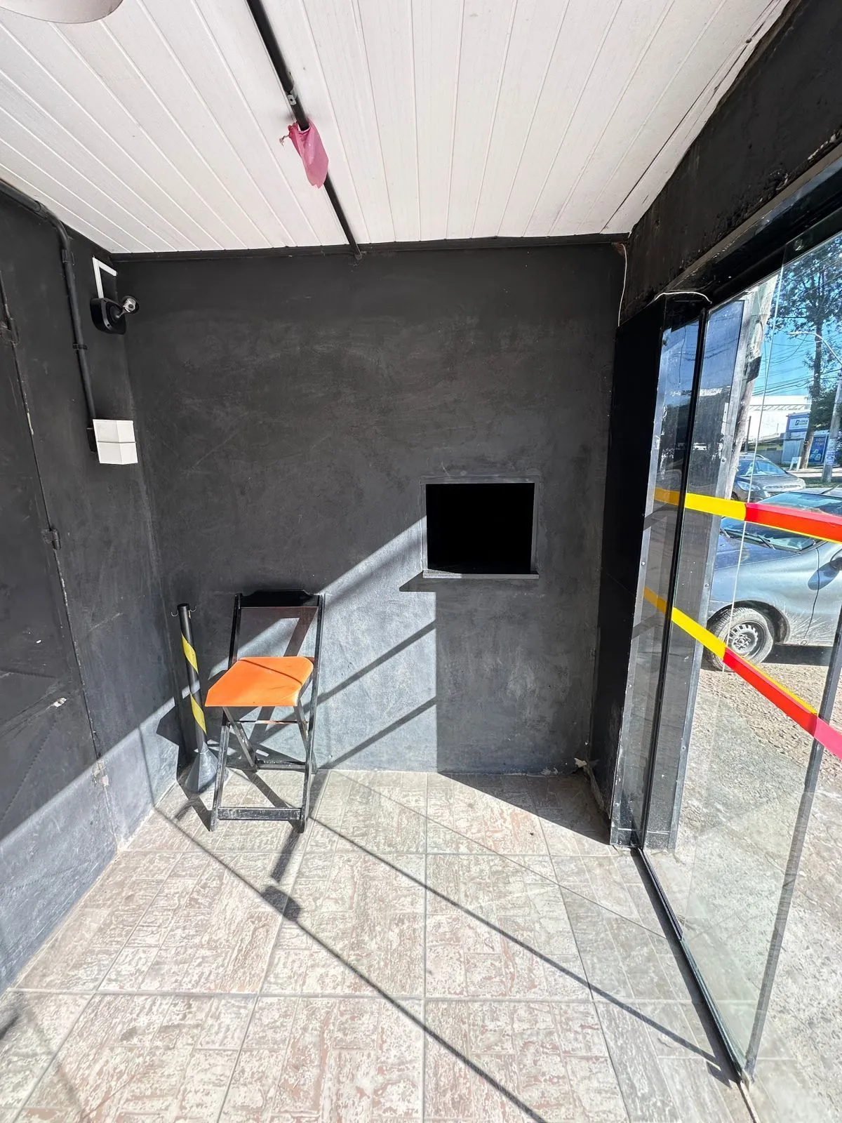 Imagem Loja comercial-bairro Hipica