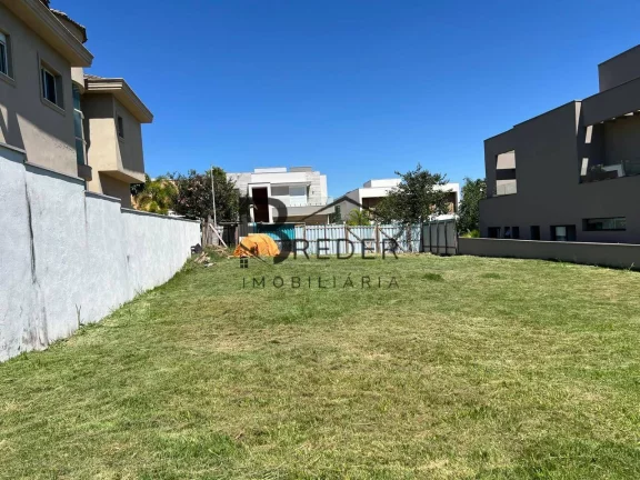Foto do imóvel Terreno plano com 525 mts Condomino Tamboré 10 com projeto aprovado em Alameda Terras Altas