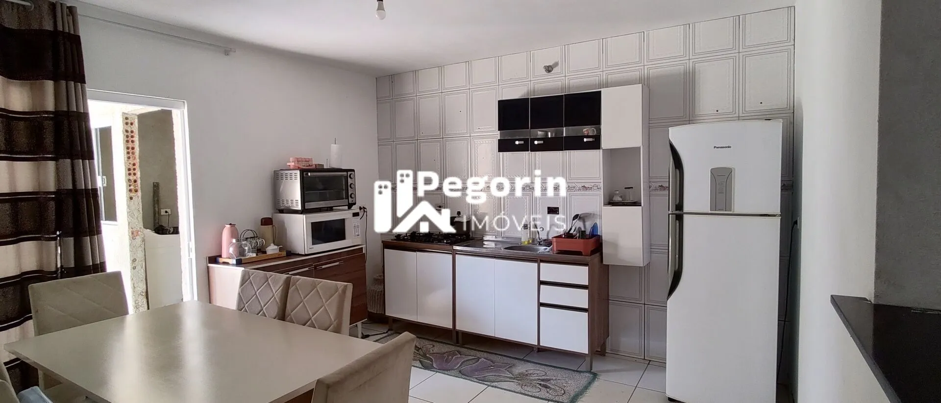 Imagem Sobrado à venda em Colombo, Palmital, com 4 quartos, 170,00m²