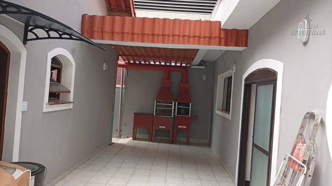 Imagem Casa Individual 3 quartos - Bairro Guilhermina - Praia Grande